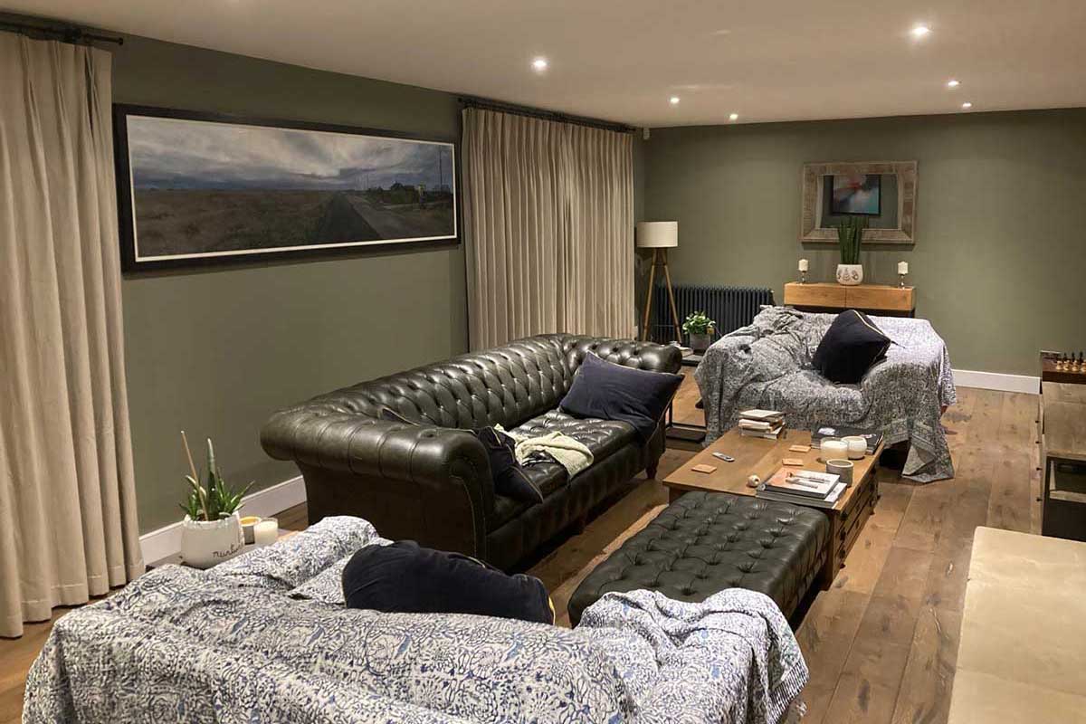 Whitechappell Property Maintenance - decorating