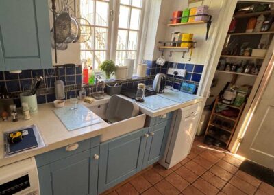 New Kitchen by Whitechappell Property Maintenance