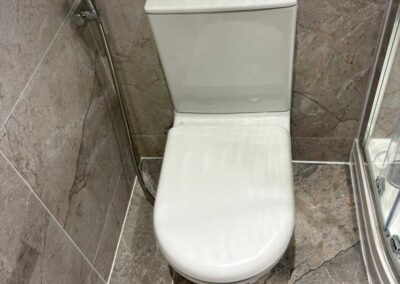 Bathroom refurbishment by Whitechappell Property Maintenance