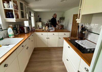 Kitchen refurbishment by Whitechappell Property Maintenance